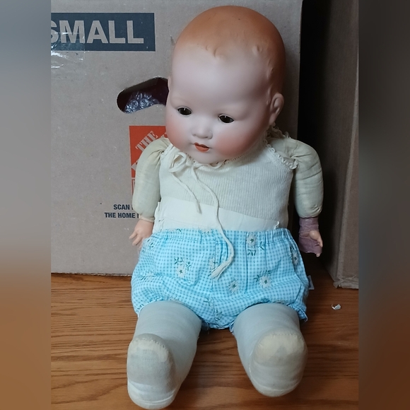 Vintage German Bisque Doll - Picture 5 of 7